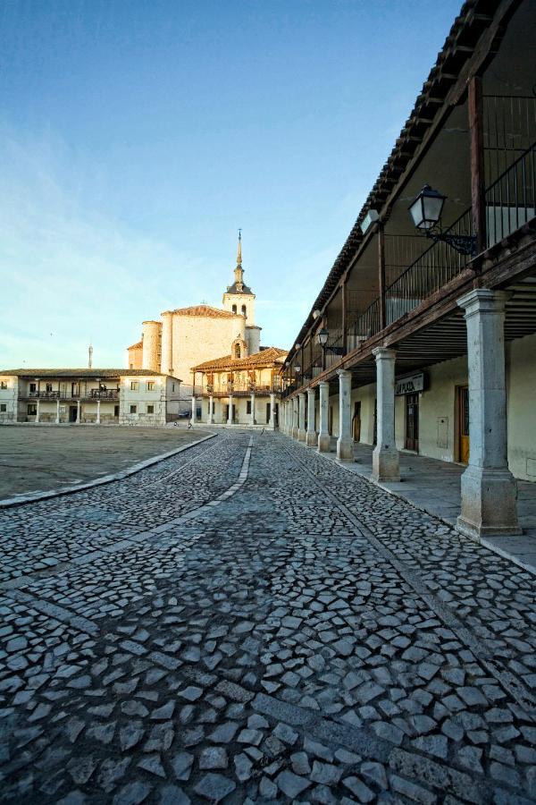 Alojamiento Colmenar De Oreja Plaza Mayor מראה חיצוני תמונה